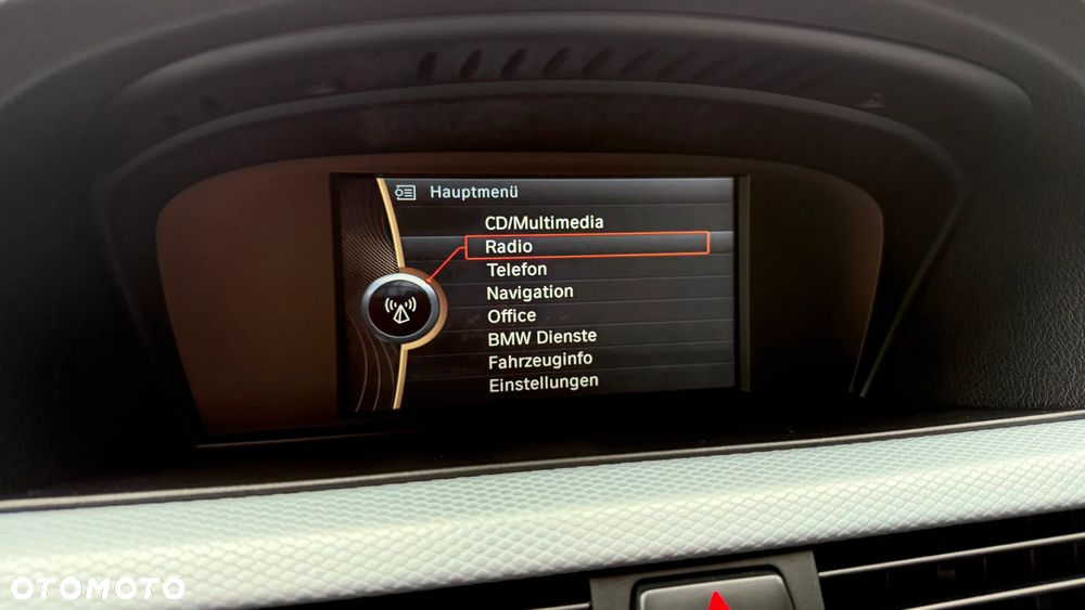 BMW Seria 3 318i Edition Sport - 30