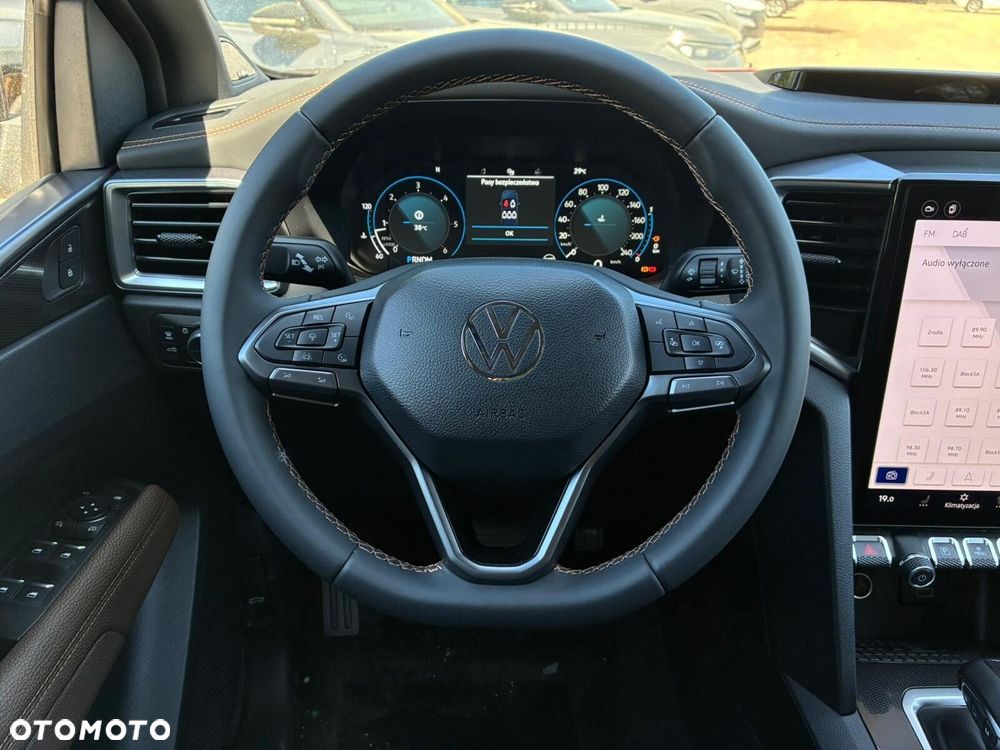 Volkswagen Amarok - 17