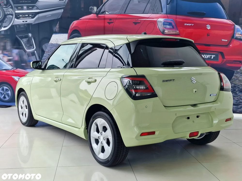 Suzuki Swift 1.2 Dualjet SHVS Premium Plus CVT - 5