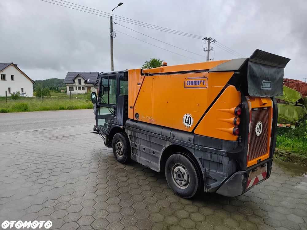 Aebi Schmidt ZAMIATARKA  COMPACT 200 Swingo - 4