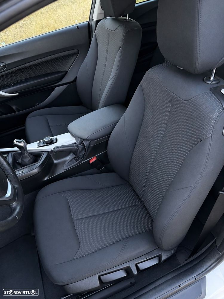 BMW 116 d EDynamics Advantage - 14