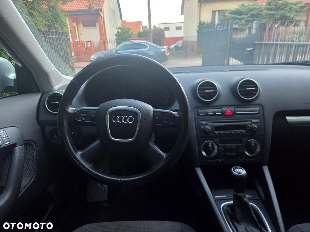 Audi A3 Sportback - 15