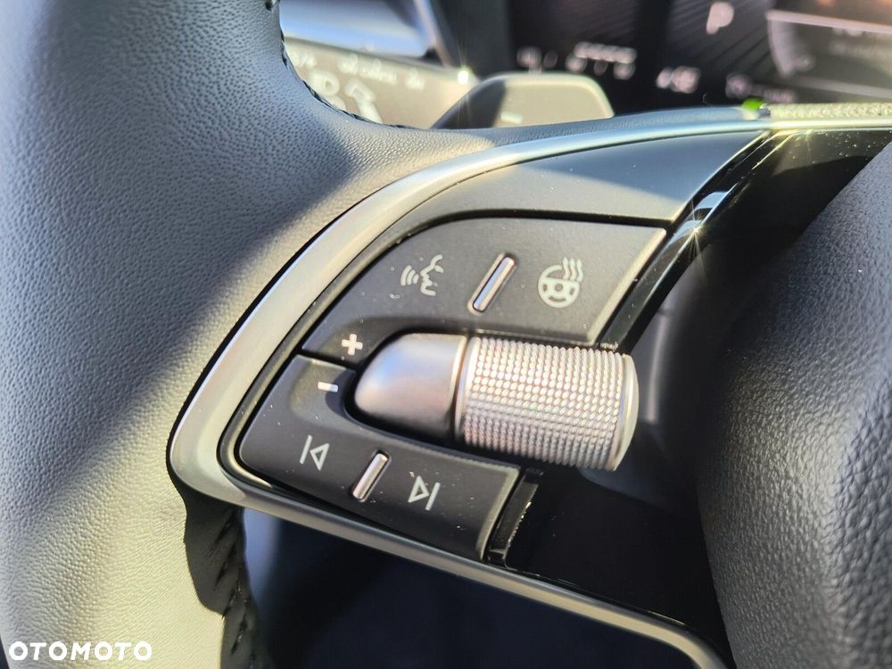 Skoda Fabia 1.0 TSI Drive DSG - 28