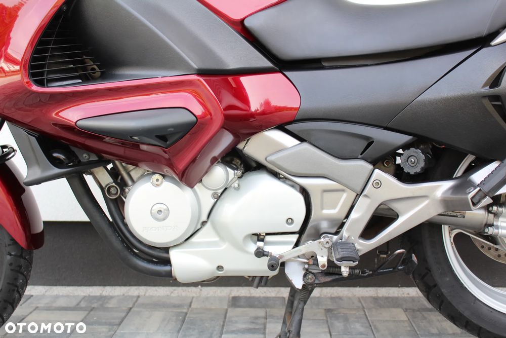 Honda Deauville - 12