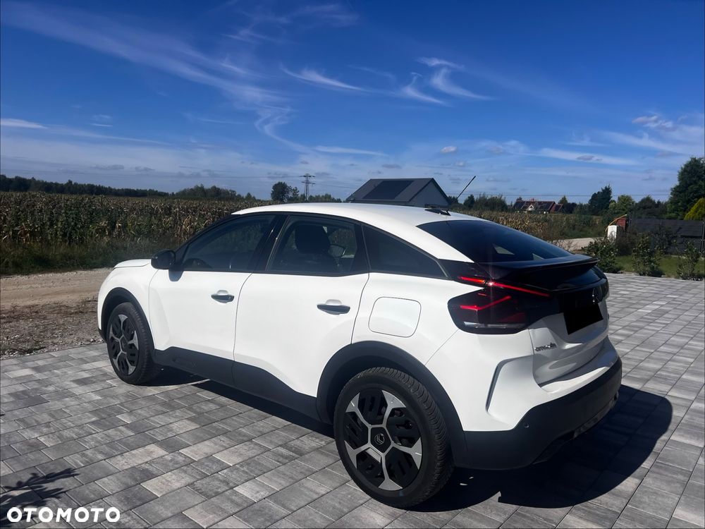 Citroën C4 BlueHDi 130 Stop&Start EAT8 FEEL PACK - 25