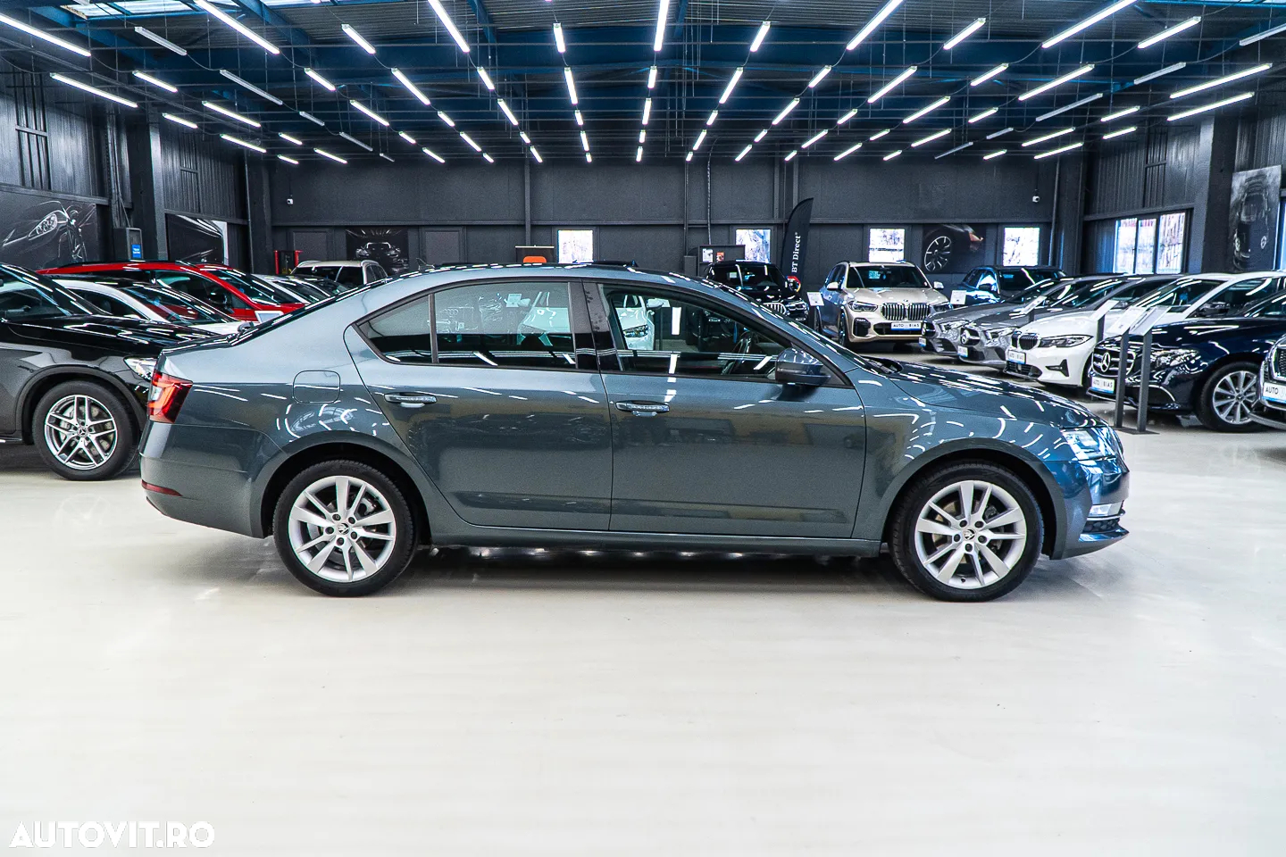 Skoda Octavia 2.0 TDI DSG Style - 19