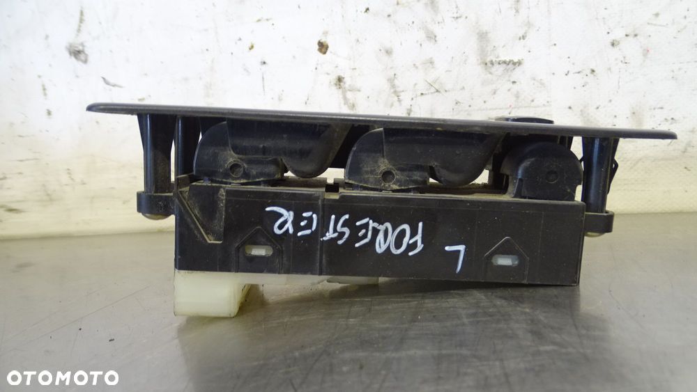 PANEL STEROWANIA SZYB SUBARU FORESTER I 2.0 - 4