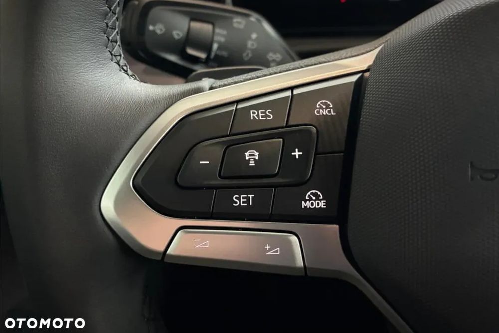 Volkswagen T-Roc 1.5 TSI Style DSG - 8