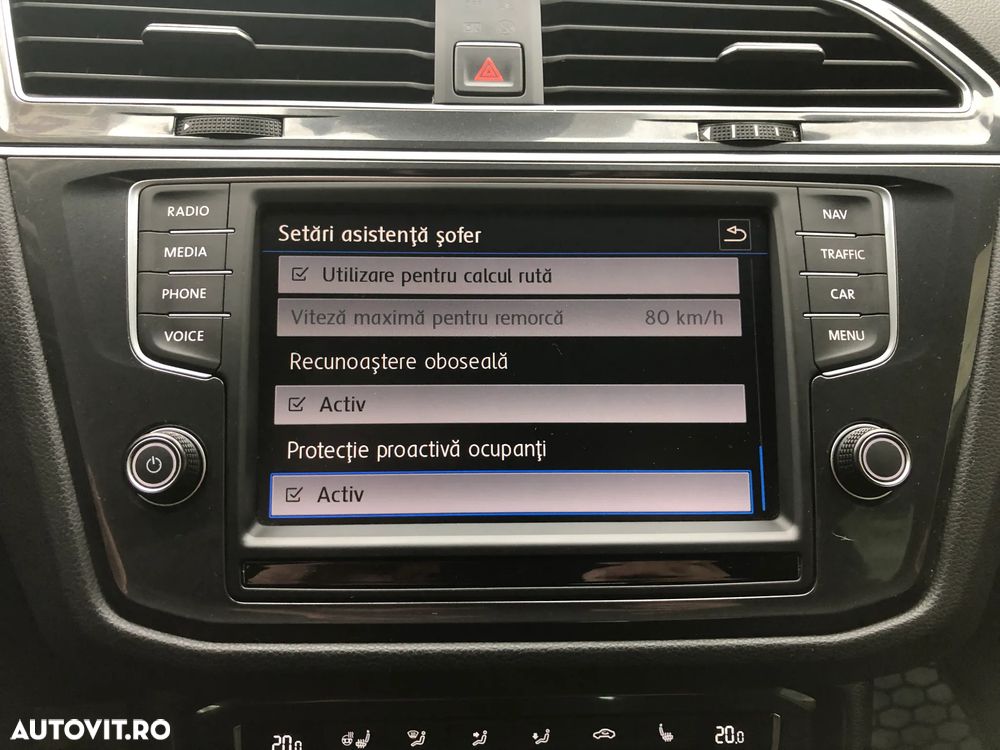 Volkswagen Tiguan 2.0 TDI SCR 4MOTION BlueMotion Technology DSG Exclusive - 26