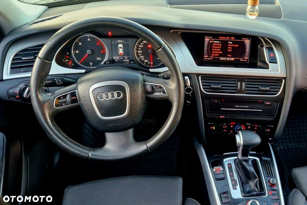 Audi A4 Avant 2.0 TDI DPF multitronic Attraction - 27