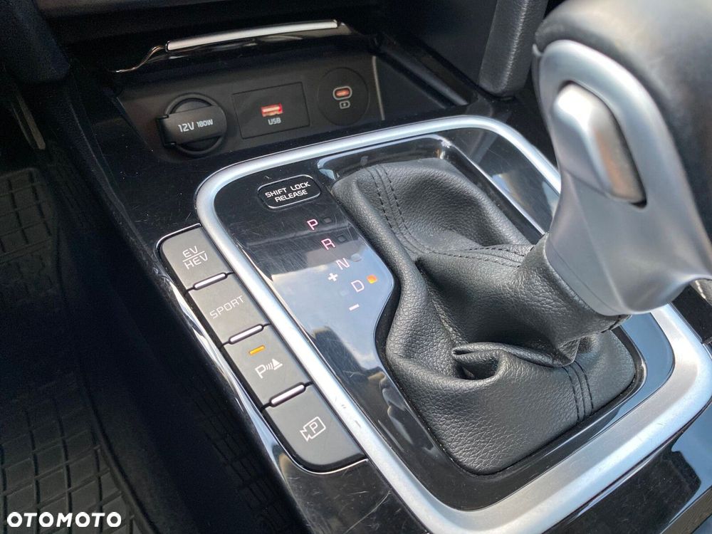 Kia Ceed - 27
