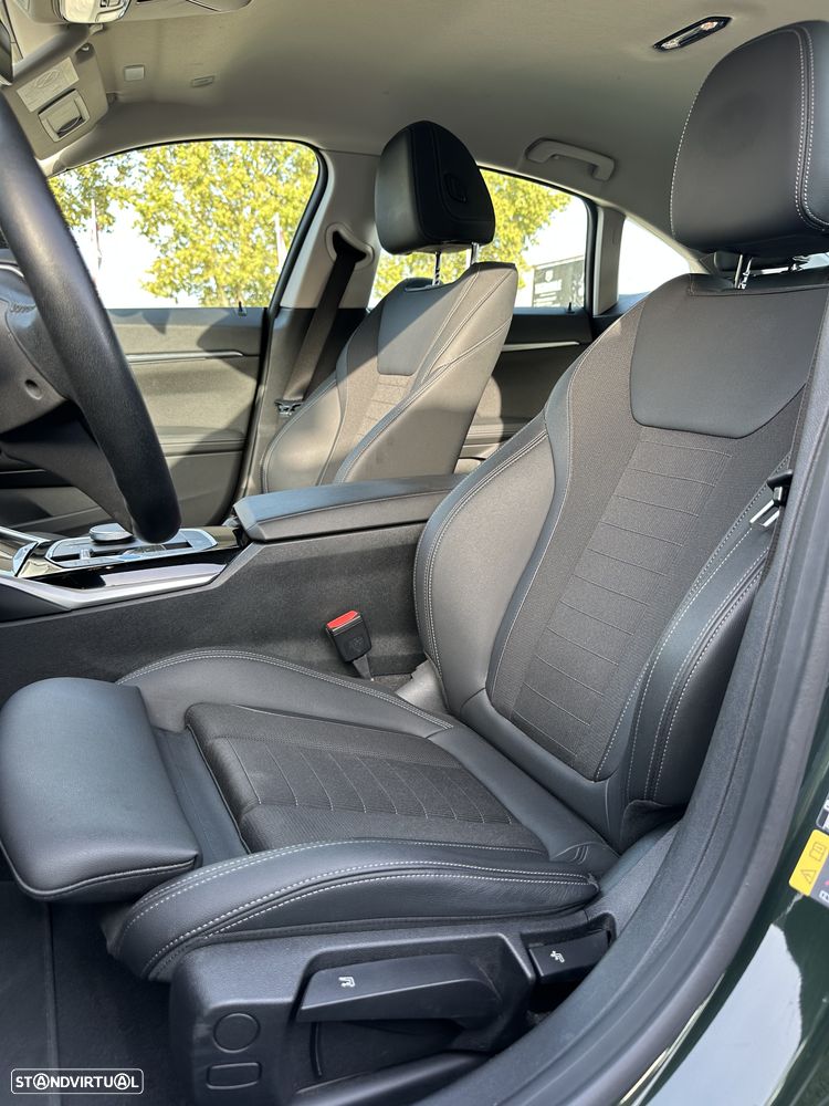 BMW i4 eDrive35 Gran Coupe - 28