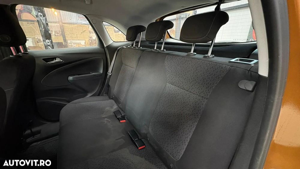 Opel Crossland X 1.6 CDTI Enjoy - 24