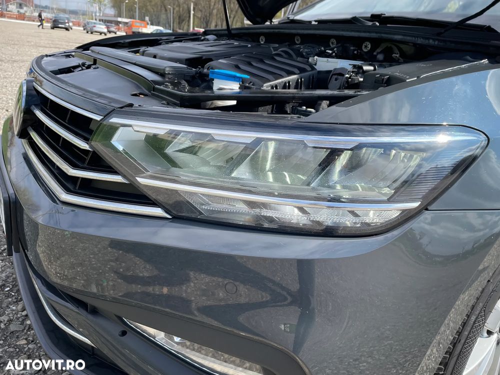 Volkswagen Passat 2.0 TDI SCR DSG Comfortline - 16