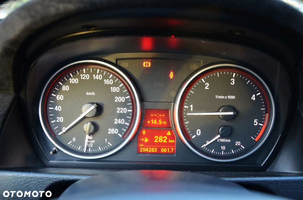 BMW X1 sDrive18d Sport Line - 39