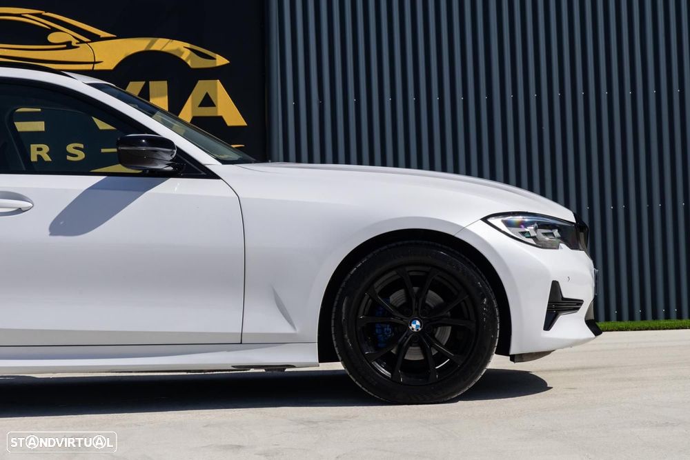 BMW 318 d Line Sport Auto - 19