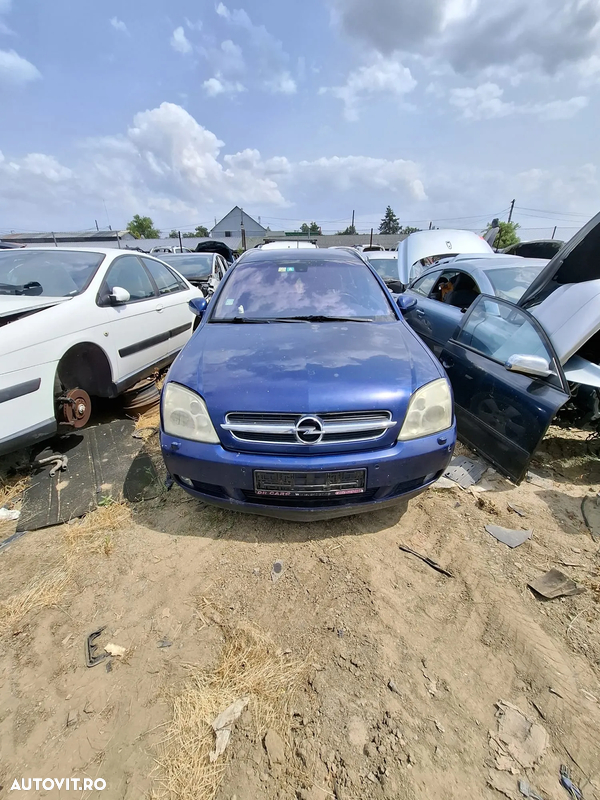 Dezmembrez Opel Vectra 1.9 cdti