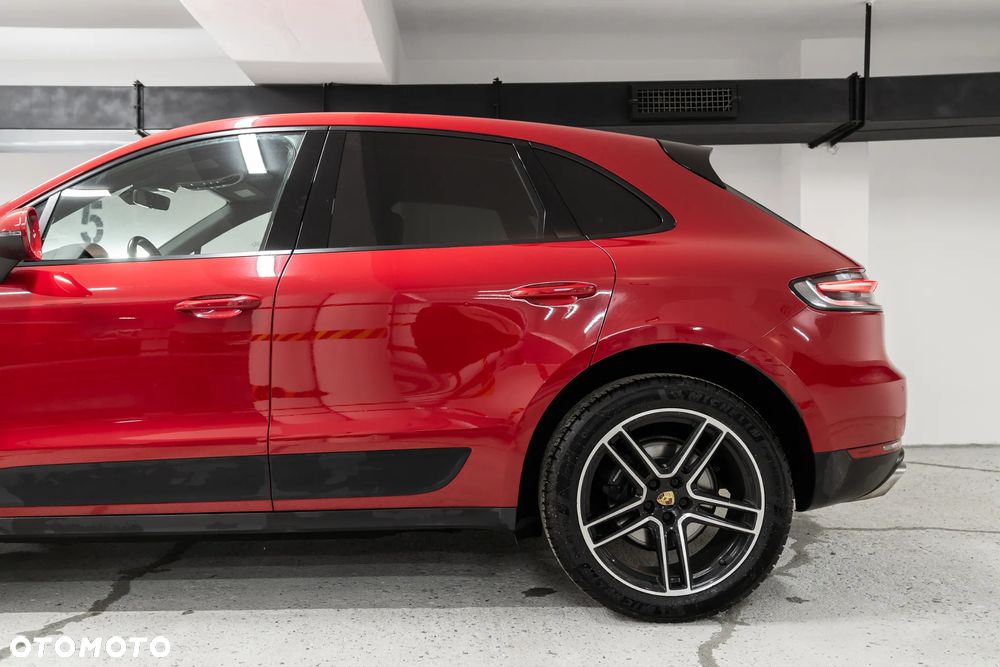 Porsche Macan Standard - 3