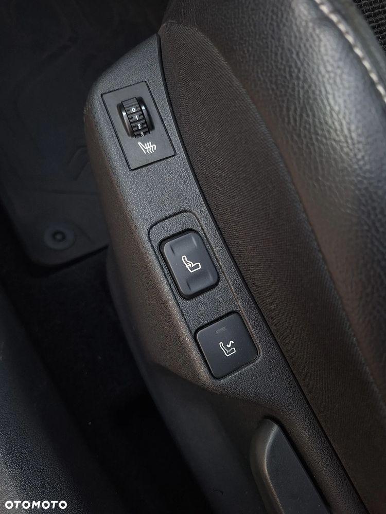 Citroën C4 1.6 e-HDi Exclusive MCP - 12