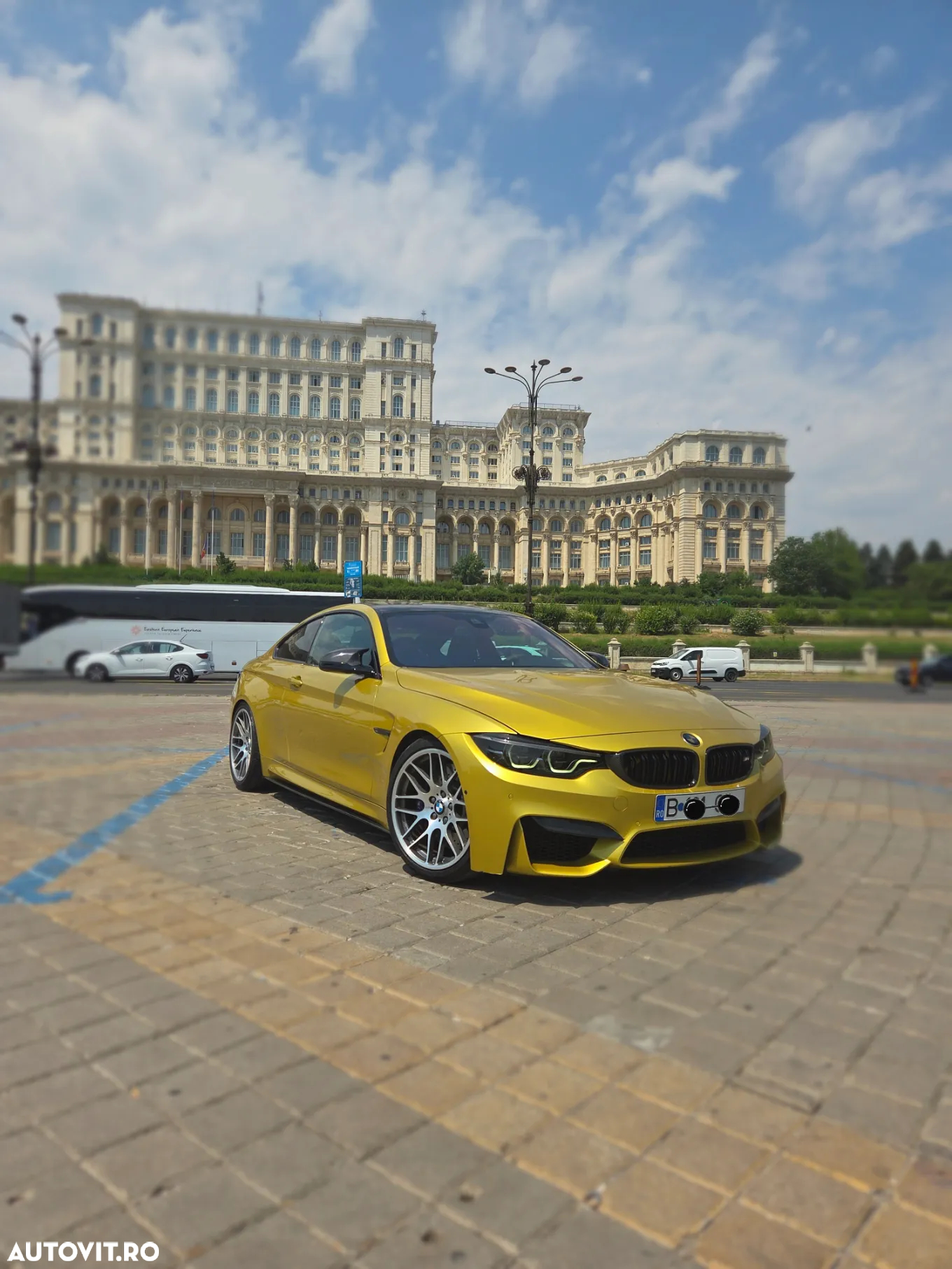 BMW M4 CS - 2