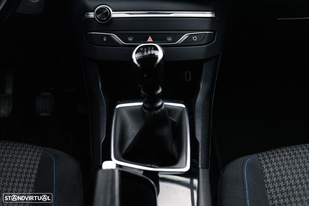 Peugeot 308 SW 1.5 BlueHDi Active - 37