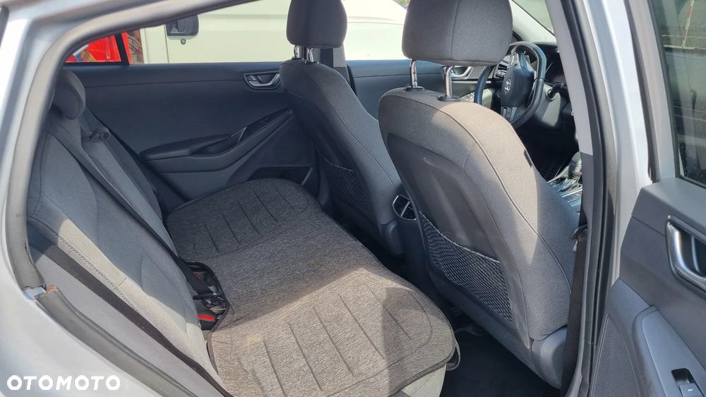 Hyundai IONIQ 1.6 GDI Advantage - 25
