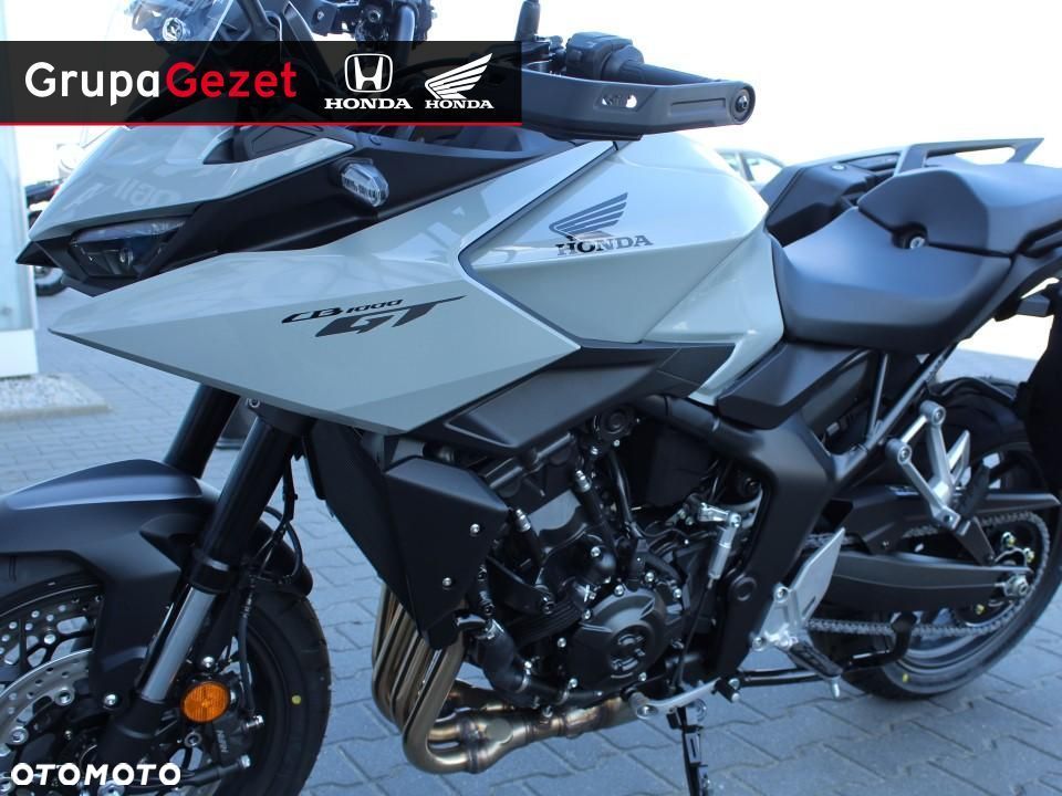 Honda CB - 9