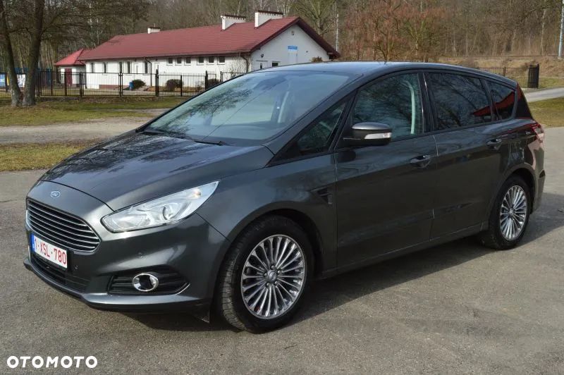 Ford S-Max - 9