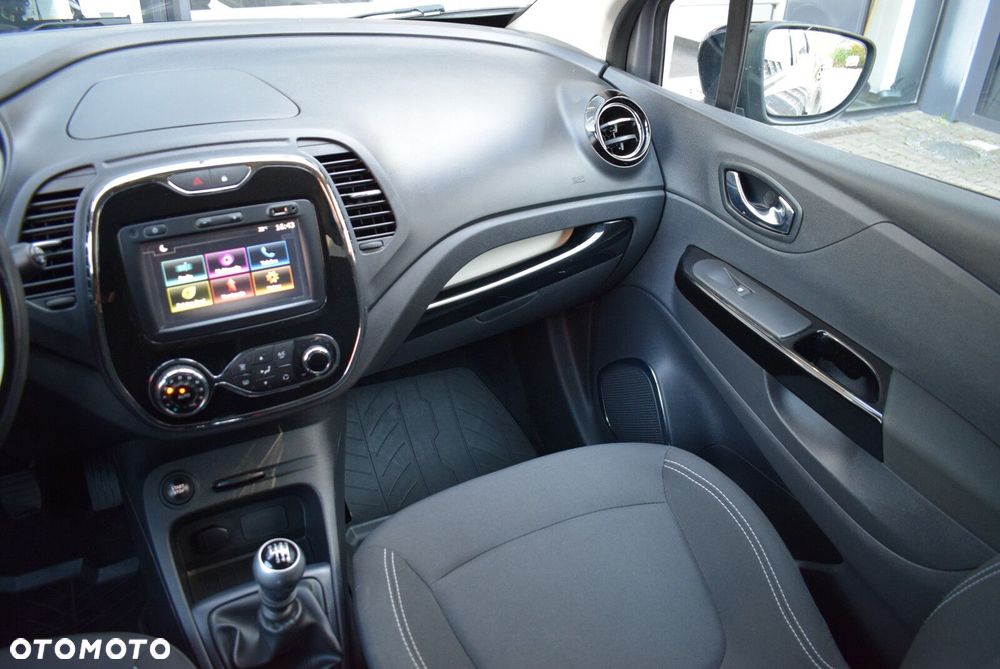 Renault Captur 1.2 Energy TCe Limited - 17