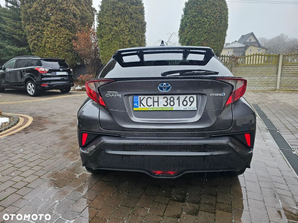 Toyota C-HR - 8