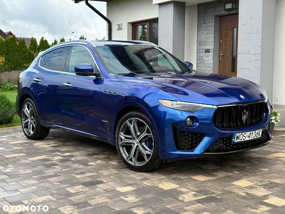 Maserati Levante - 1