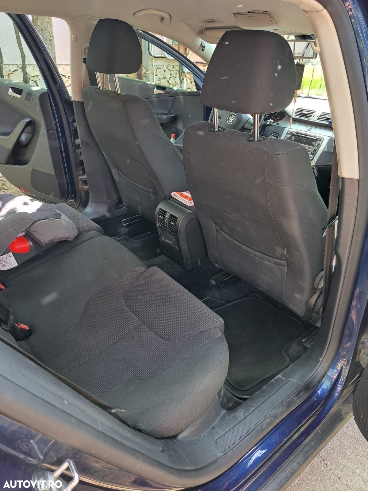 Volkswagen Passat - 7