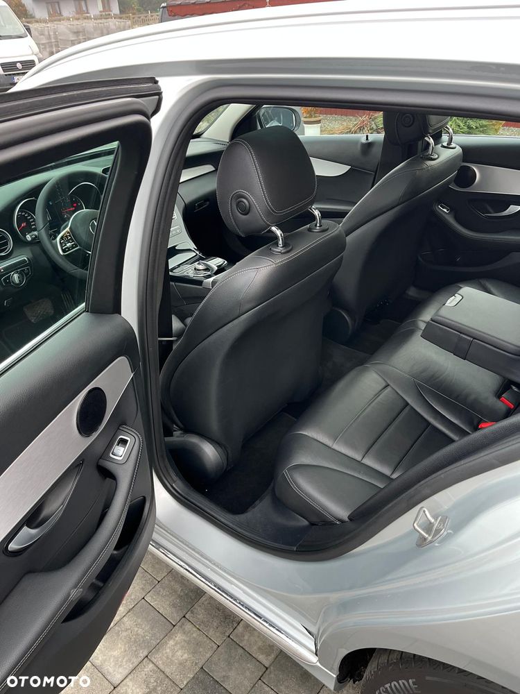 Mercedes-Benz Klasa C 220 d 9G-TRONIC - 10