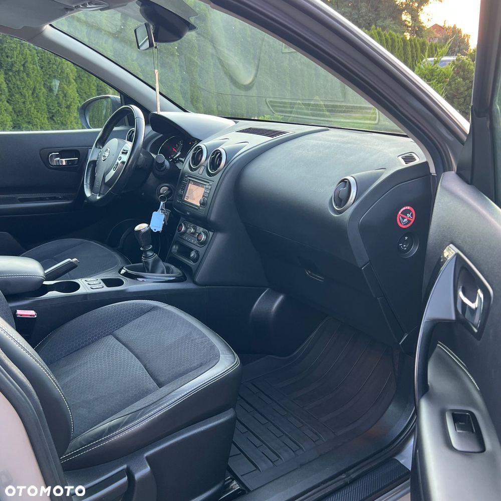 Nissan Qashqai 2.0 tekna - 26