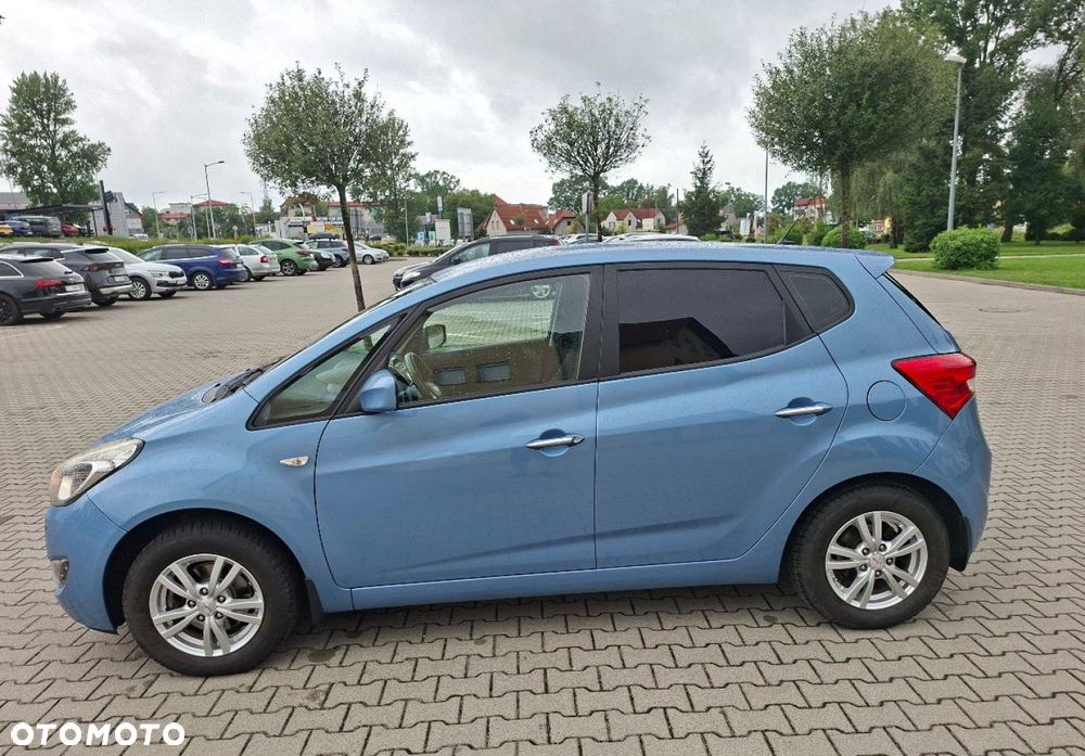 Hyundai ix20 - 11