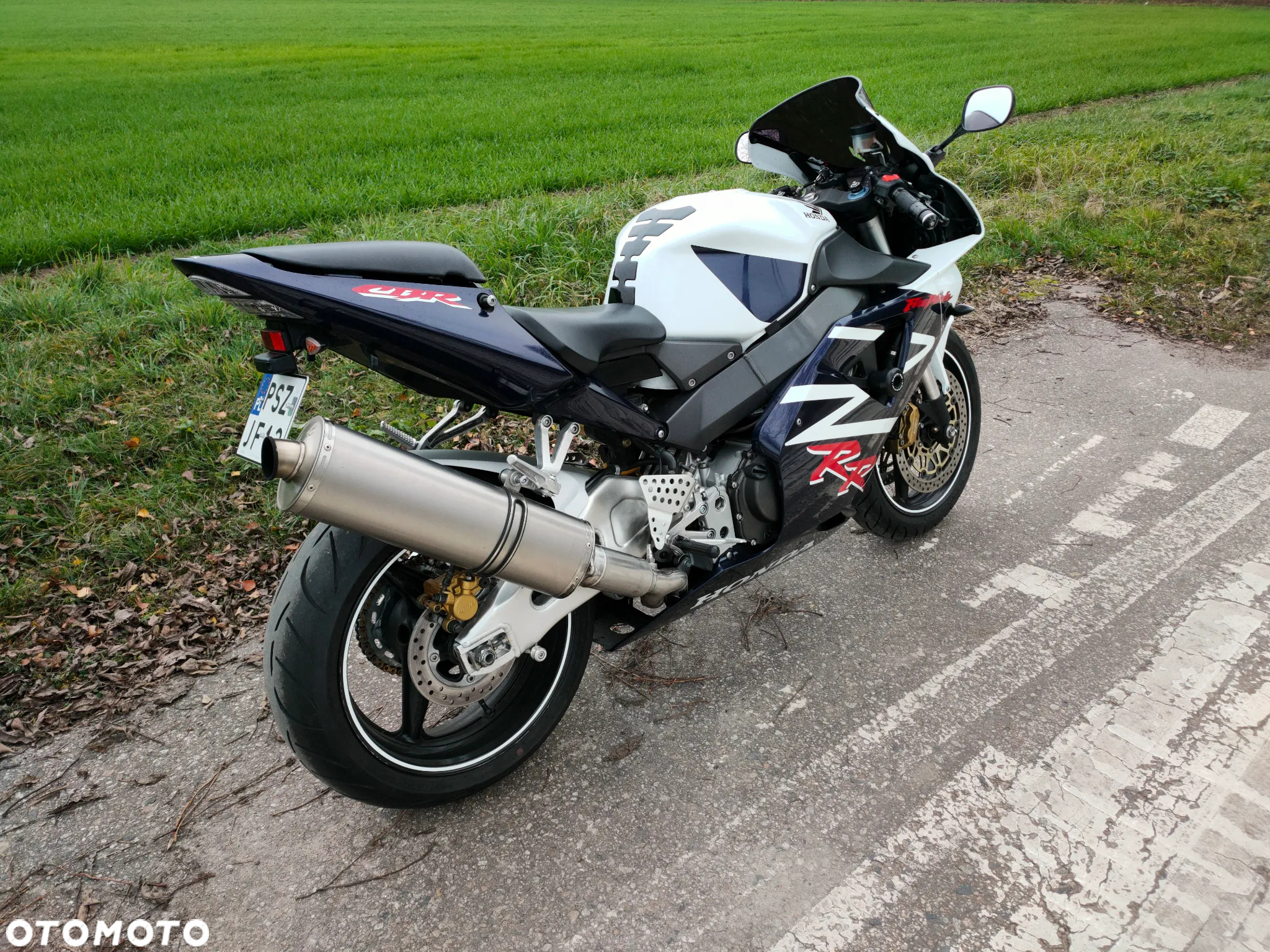 Honda CBR - 4