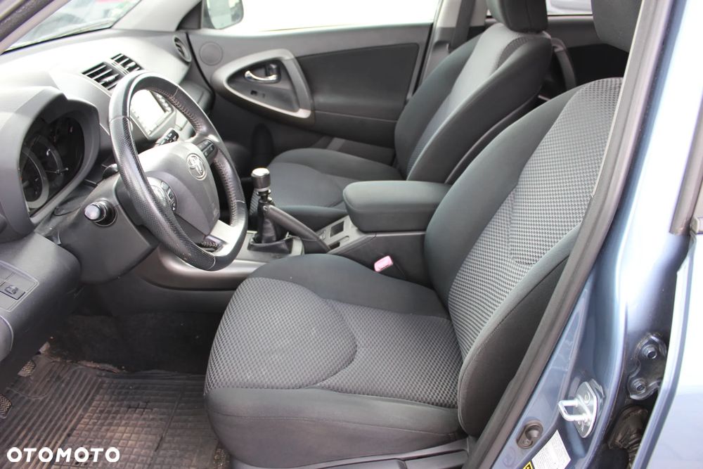 Toyota RAV4 2.0 VVT-i Luna 4x2 - 15