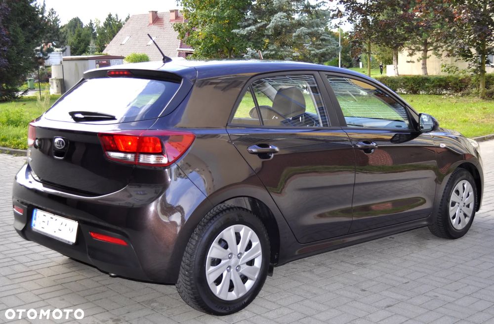 Kia Rio 1.2 Attract - 7