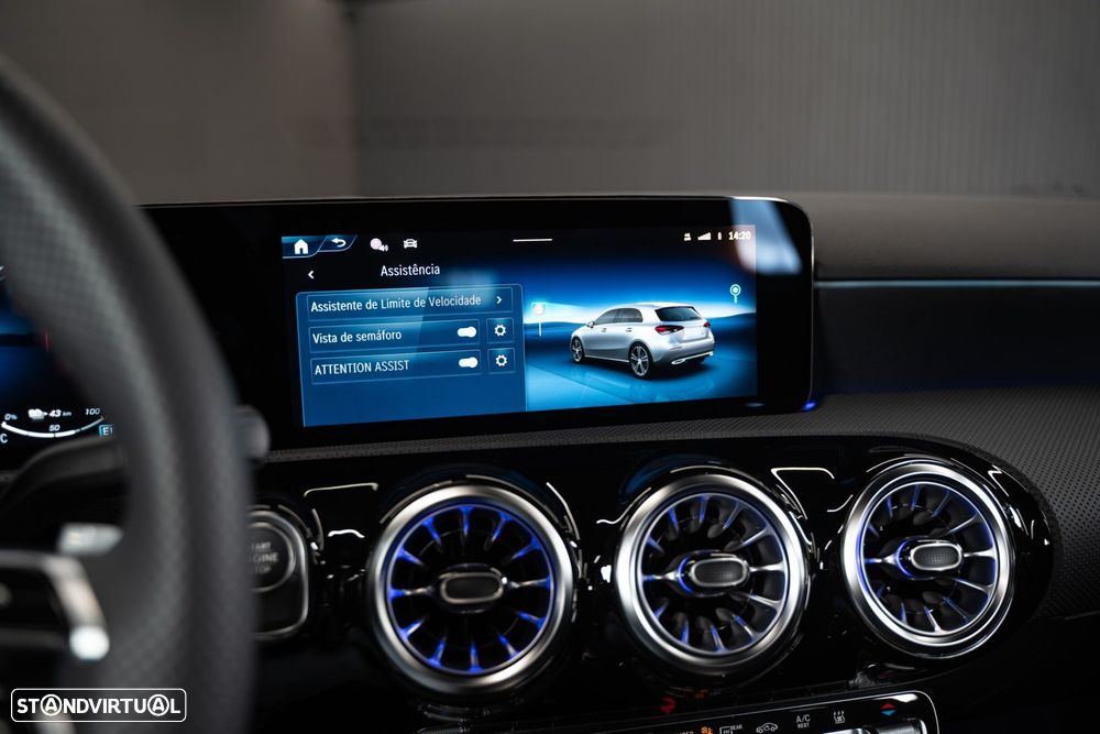 Mercedes-Benz A 250 e AMG Line - 39