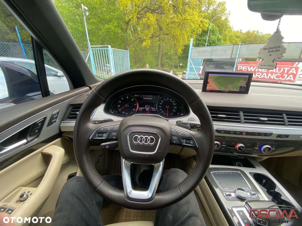 Audi Q7 - 30