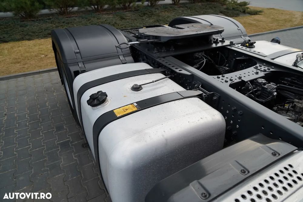 Mercedes-Benz ACTROS 1853 / RETARDER/ GIGA SPACE / EURO 6 - 18