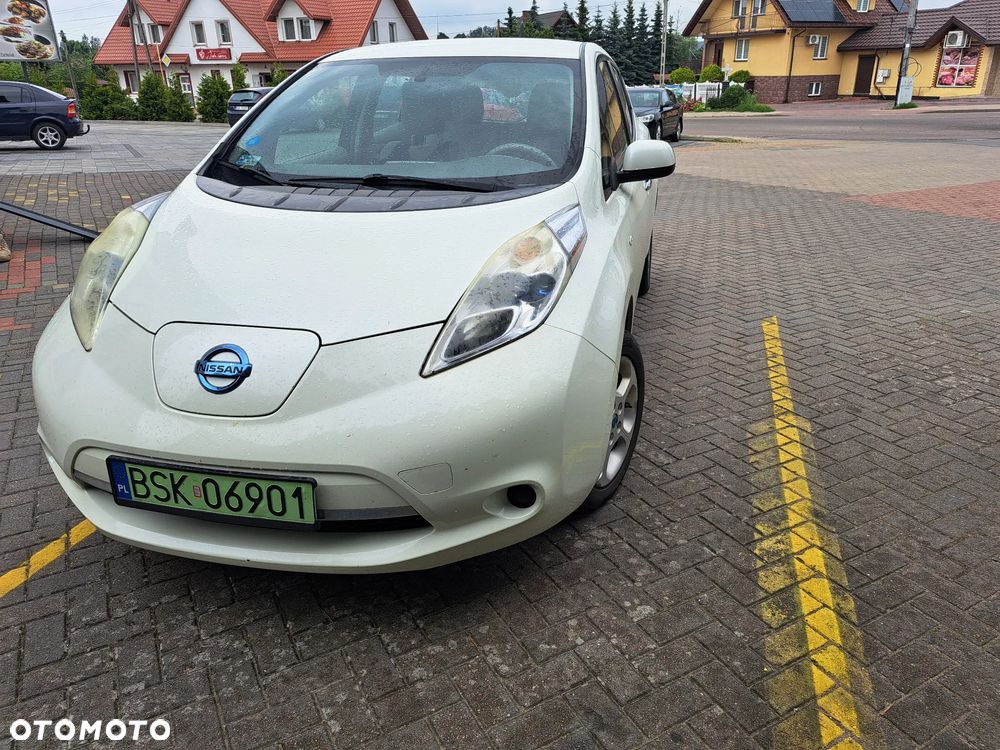 Nissan Leaf - 1