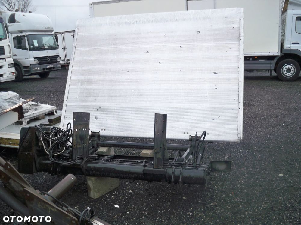 Winda załadowcza 12V - 5