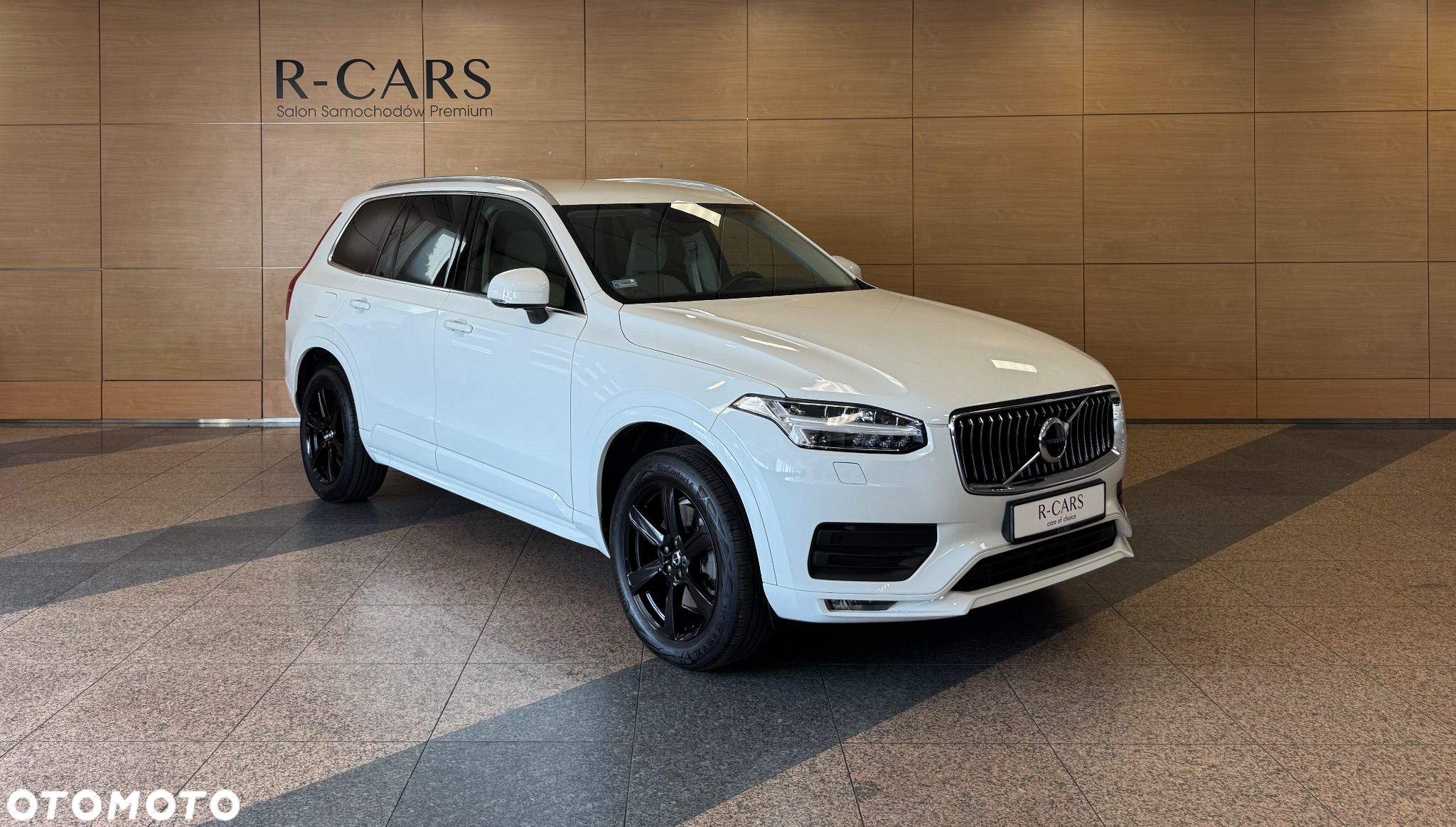Volvo XC 90 - 1
