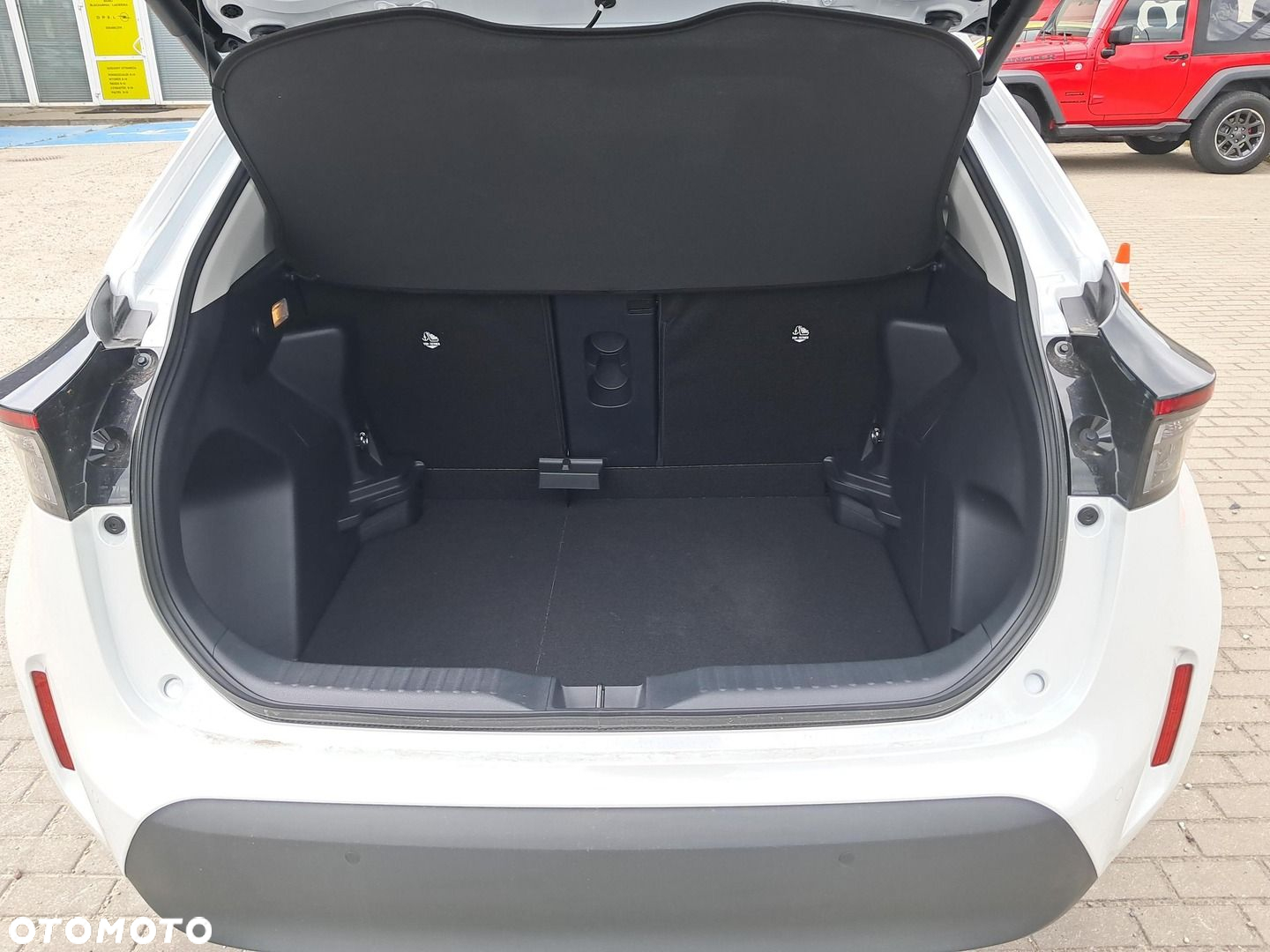 Toyota Yaris Cross - 21