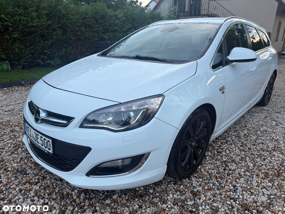Opel Astra 2.0 CDTI Cosmo - 8