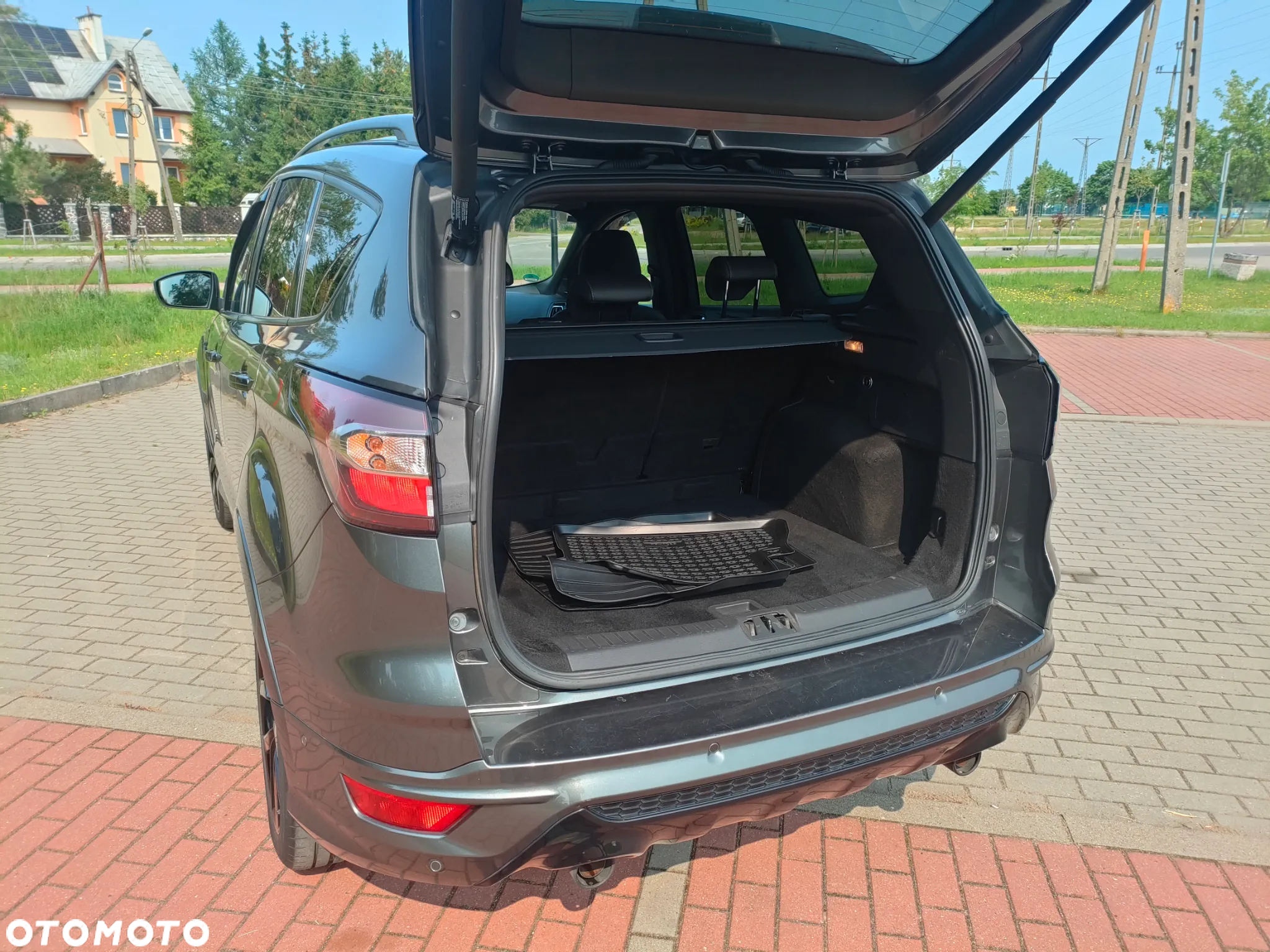 Ford Kuga 2.0 TDCi AWD ST-Line - 24