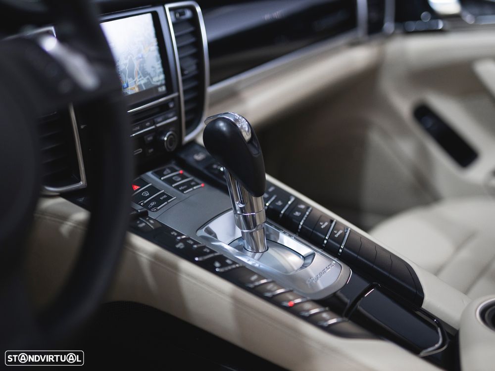 Porsche Panamera S e-Hybrid - 22