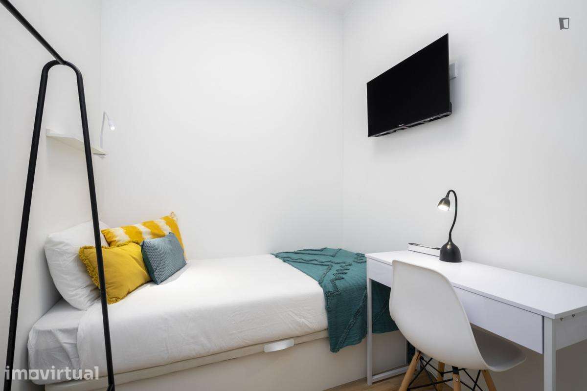 Quarto - localizado em Penha de França Lisbon - Grande imagem: 2/15