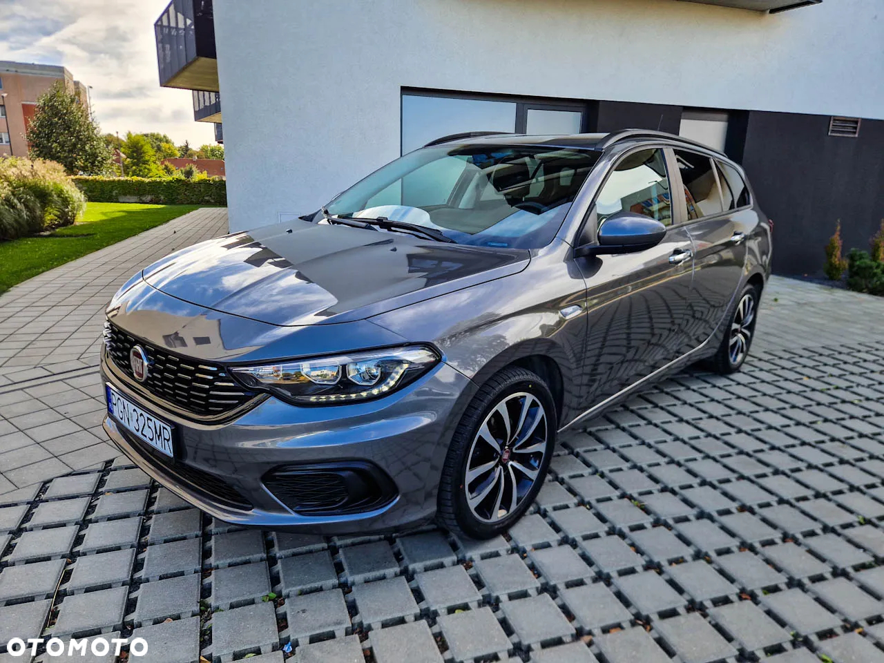 Fiat Tipo Kombi 1.4 T-Jet Lounge - 13